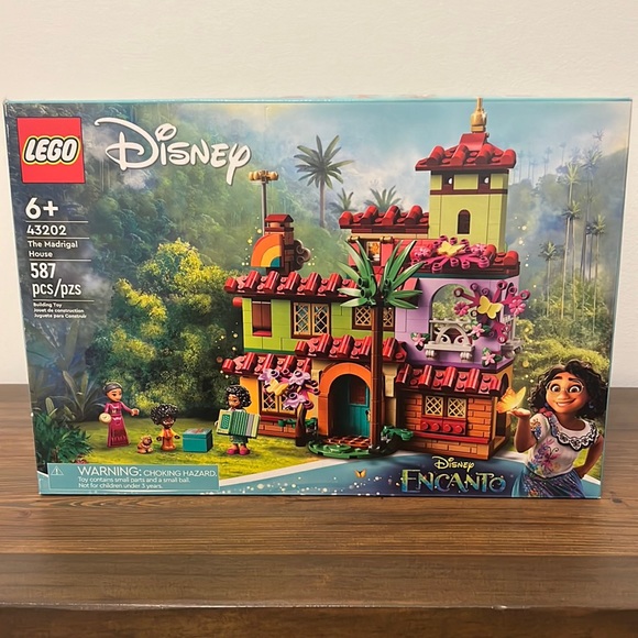 Lego 43202 The Madrigal House Disney Encanto - Picture 1 of 2